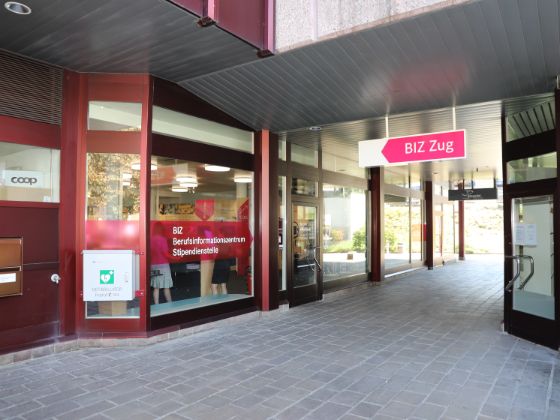 Eingangsbereich BIZ