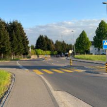 Belagsarbeiten an der Hinterbergstrasse in Steinhausen