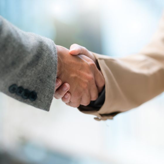 Stockimage-Handshake.jpeg