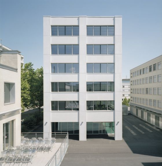 GIBZ, T5, Baarerstrasse 100, Zug