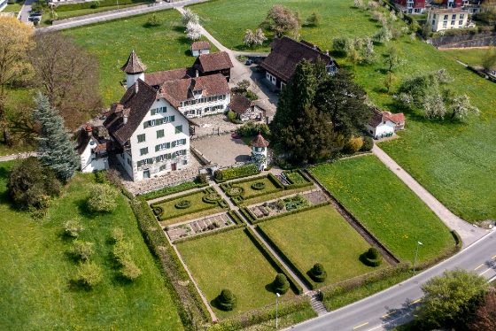Zurlaubenhof-der-Stadt-Zug