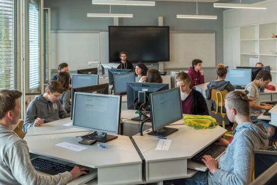 Arbeiten im Computerraum