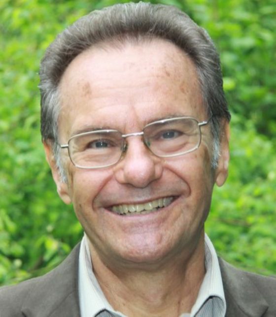 Dr. Knut Stirnemann