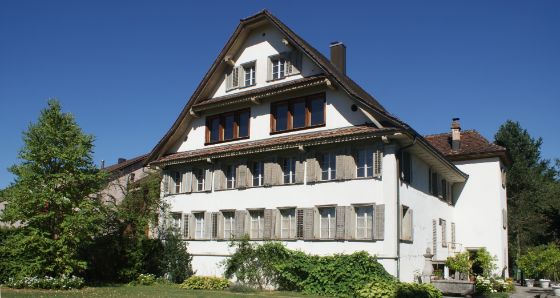 Barocke Wohnkultur in Baar: Das Haus Sternenweg 9 birgt im Innern reichhaltige historische Interieurs und wird derzeit sorgfältig saniert. Bitte zur Führung anmelden. Foto: ADA Zug